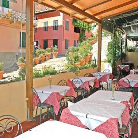 Ape Elbana Hotel Portoferraio