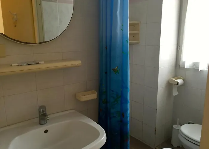 Ape Elbana Отель